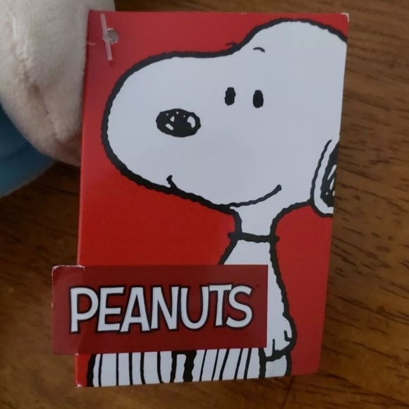 Peanuts plsush - Picture 3 of 4
